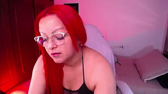 salomecastro  online show from 03.17.26