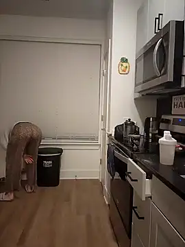 HollyTattoo online show from 12.17.24