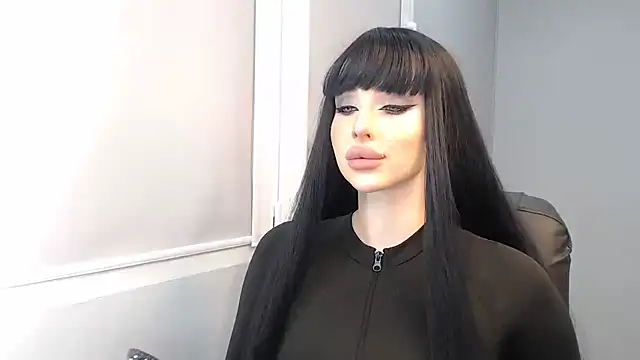 Lady Joli online show from 12.07.24