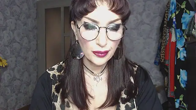 Aziza1 online show from 04.22.26