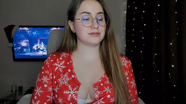 SeasonalSomeone online show from 01.04.25