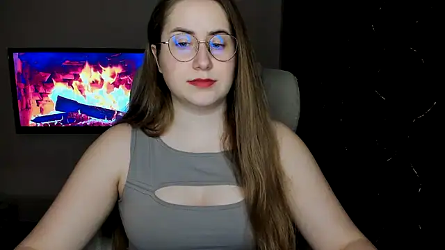 SeasonalSomeone online show from 03.20.25