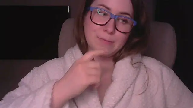 SeasonalSomeone online show from 03.11.26