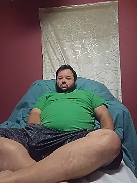 Strongbutgentle36 online show from 11.17.25