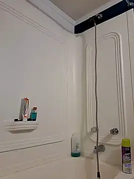 Snapshot of MaddyC6992 chatting on 12.31.24 MaddyC6992 online show from 12.31.24