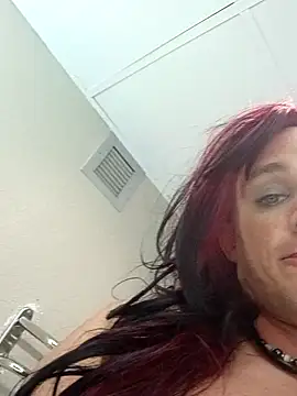 Snapshot of MaddyC6992 chatting on 06.20.26 MaddyC6992 online show from 06.20.26
