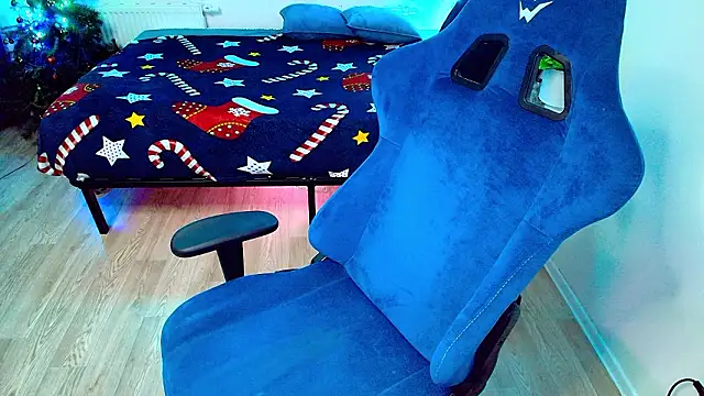 CranberryHot online show from 02.02.26