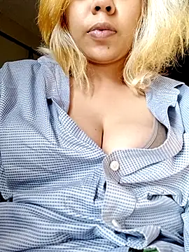 Snapshot of Nainagupta7890 chatting on 11.19.25 Nainagupta7890 online show from 11.19.25