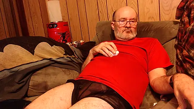 Snapshot of snickers1 chatting on 03.05.26 snickers1 online show from 03.05.26