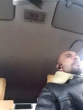 Snapshot of spidrman8 chatting on 11.23.25 spidrman8 online show from 11.23.25