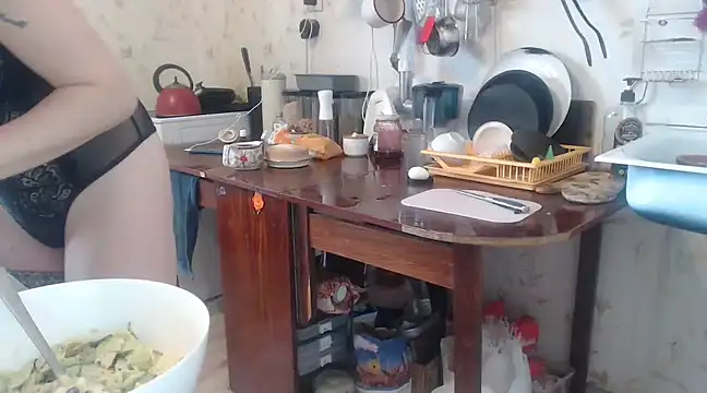 mimimi28 online show from 03.15.25