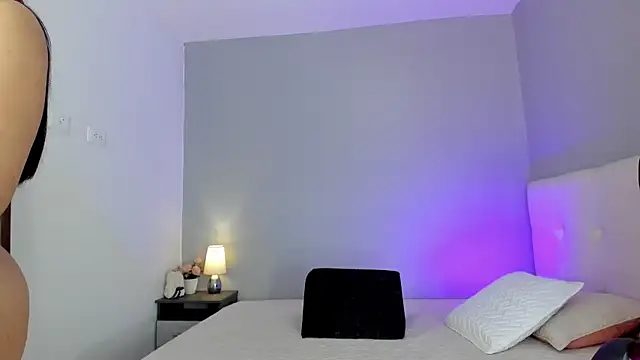 NataliaBuiles online show from 01.29.25