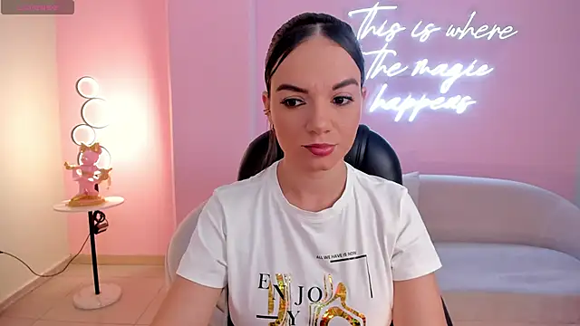 MorganHicks online show from 02.19.25