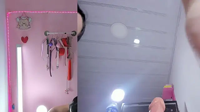 emily foxxxii online show from 04.28.26