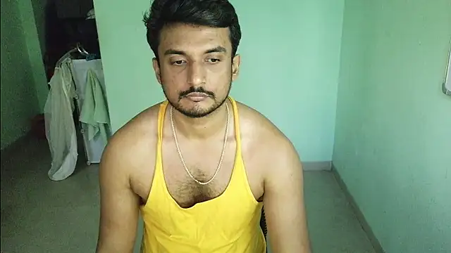 Snapshot of daringcutie chatting on 11.15.25 daringcutie online show from 11.15.25