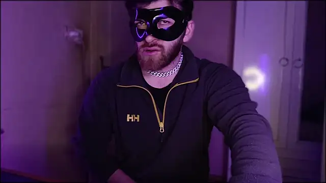 Snapshot of Bullish chatting on 03.04.25 Bullish online show from 03.04.25