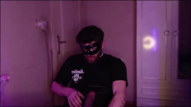 Snapshot of Bullish chatting on 03.07.25 Bullish online show from 03.07.25