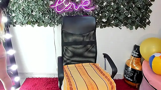 DestinyHills online show from 06.23.26