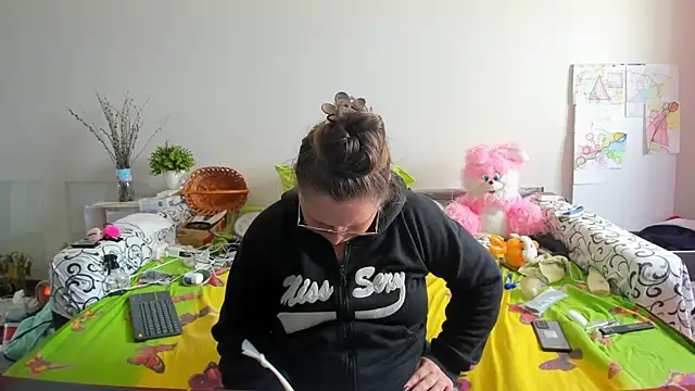 IamYourNarcotic online show from 04.24.26