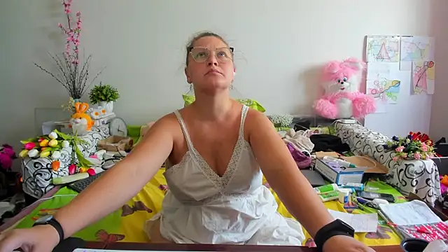 Snapshot of IamYourNarcotic chatting on 05.29.26 IamYourNarcotic online show from 05.29.26