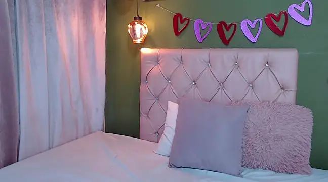 Sharloth milf online show from 02.17.25