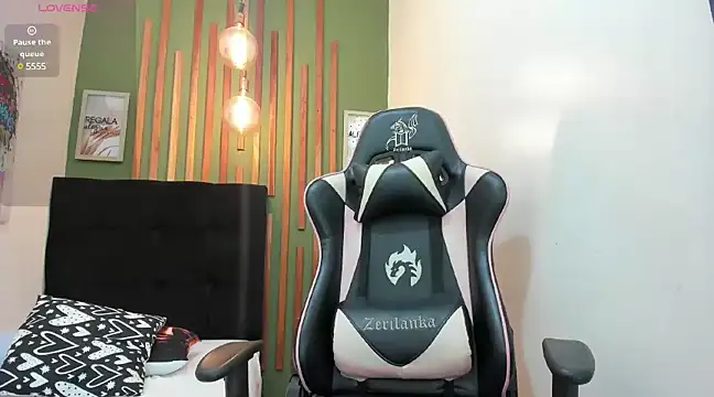 Sharloth milf online show from 03.06.25