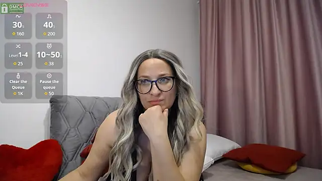 Aphrodite S32 online show from 10.27.25