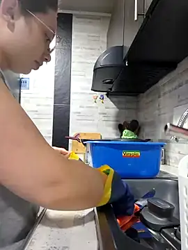 linda-schmidt online show from 01.08.25