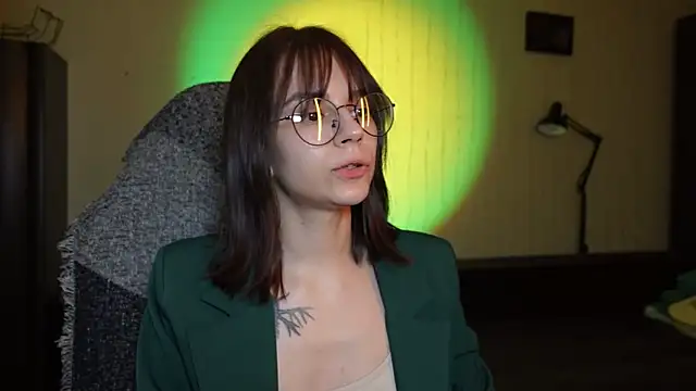 alyssa sweet online show from 03.21.25