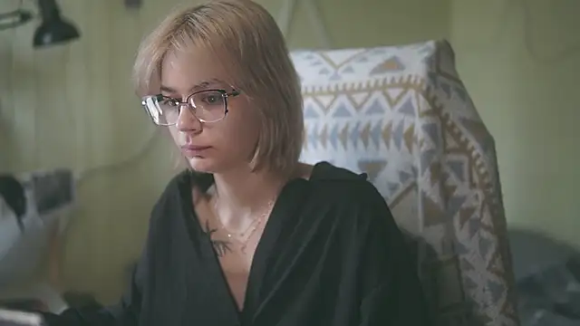 alyssa sweet online show from 06.26.26