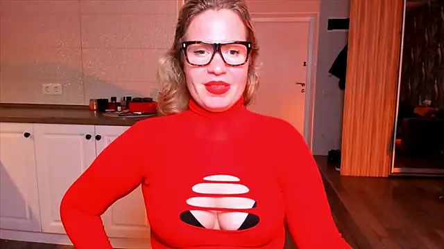 HotTiffani online show from 10.09.25