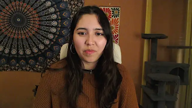 Snapshot of IntimateTales chatting on 12.06.24 IntimateTales online show from 12.06.24