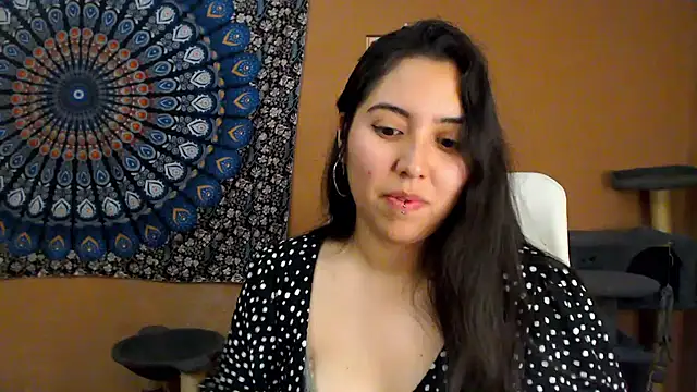 IntimateTales online show from 11.25.25