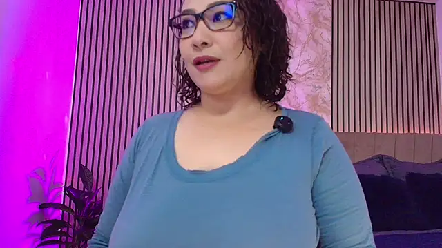 JuliRamirez online show from 03.20.26