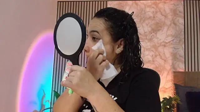 Snapshot of JuliRamirez chatting on 07.06.26 JuliRamirez online show from 07.06.26