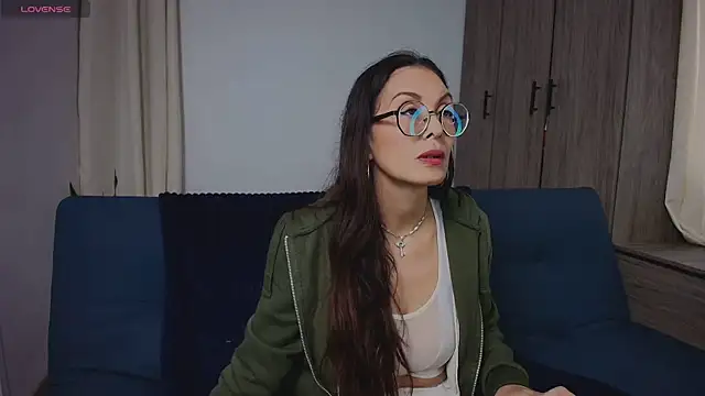 Swetisabella01 online show from 07.26.26