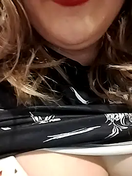 Snapshot of SWEETLUNA077 chatting on 01.07.26 SWEETLUNA077 online show from 01.07.26