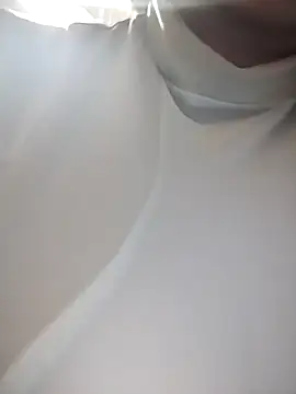 Snapshot of SWEETLUNA077 chatting on 01.17.26 SWEETLUNA077 online show from 01.17.26