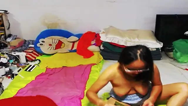 1CuteAndSexy69 online show from 01.30.25