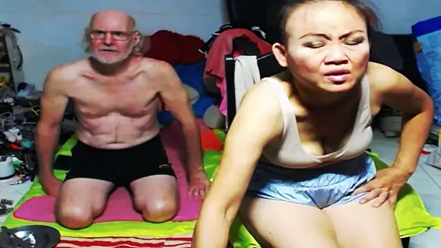 1CuteAndSexy69 online show from 02.06.25