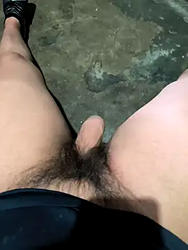 Snapshot of dickbastienweed chatting on 11.24.25 dickbastienweed online show from 11.24.25