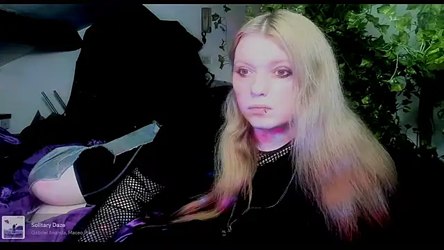 Snapshot of Blacklim00n chatting on 02.21.25 Blacklim00n online show from 02.21.25