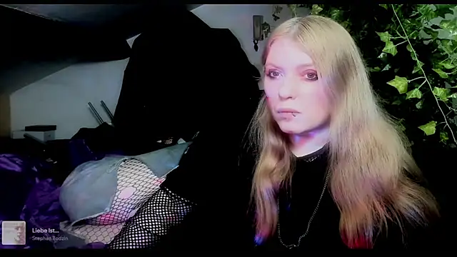 Snapshot of Blacklim00n chatting on 02.25.25 Blacklim00n online show from 02.25.25