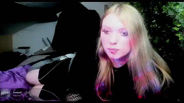 Snapshot of Blacklim00n chatting on 03.03.25 Blacklim00n online show from 03.03.25