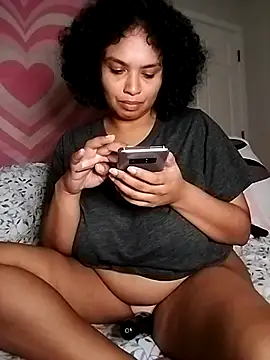 TasteeKitty online show from 10.18.25