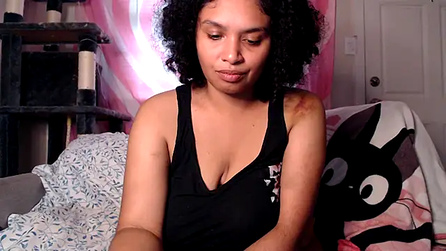 TasteeKitty online show from 10.25.25