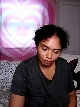 TasteeKitty online show from 10.26.25