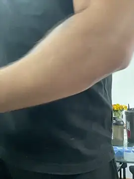 Snapshot of bestofsex99 chatting on 02.11.26 bestofsex99 online show from 02.11.26