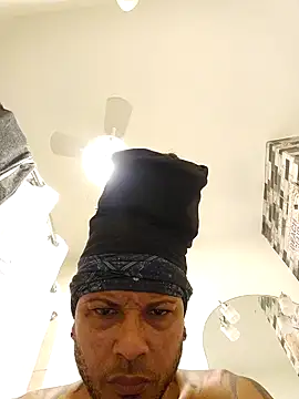 tropikboy online show from 02.28.25