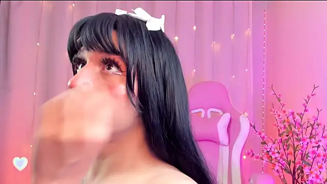 Snapshot of rosseblondee chatting on 09.27.25 rosseblondee online show from 09.27.25